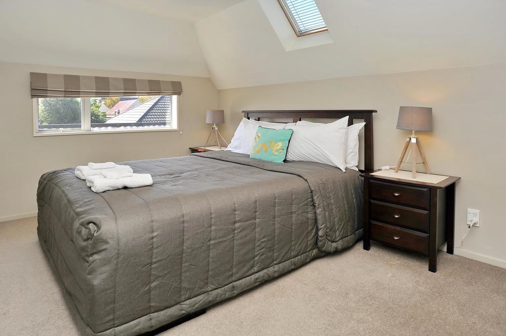 Regents 94B - Christchurch Holiday Homes Екстериор снимка